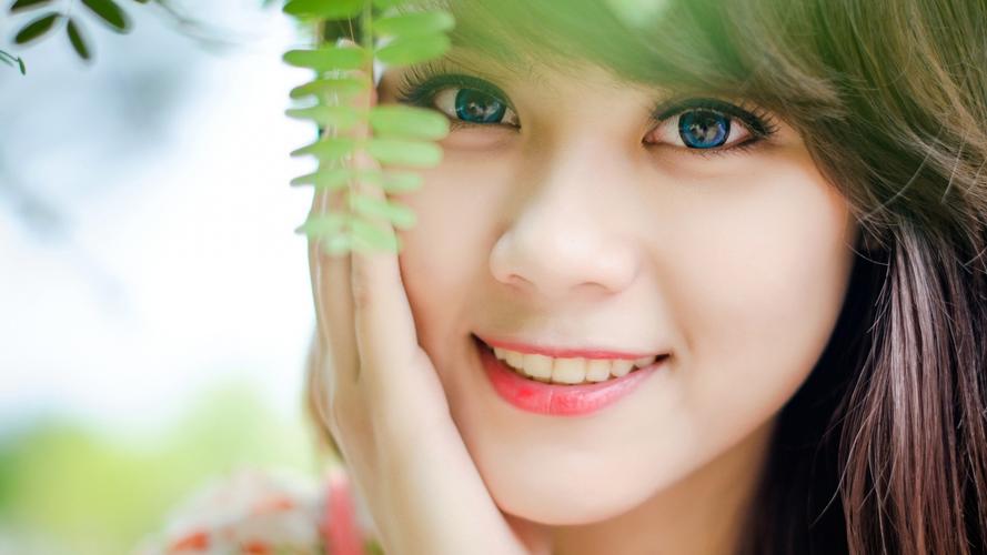 首趟哈萨克斯坦进口铬铁中欧（亚）班列抵晋